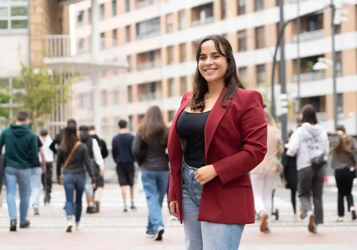 Image from EL CORREO: *Maitane, la joven vizcaína que brilla en la élite de la oncología sin...