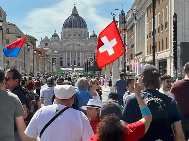 Image from CATT.CH: *“Le famiglie sono il futuro dei popoli”: i ticinesi a Roma per il Giu...