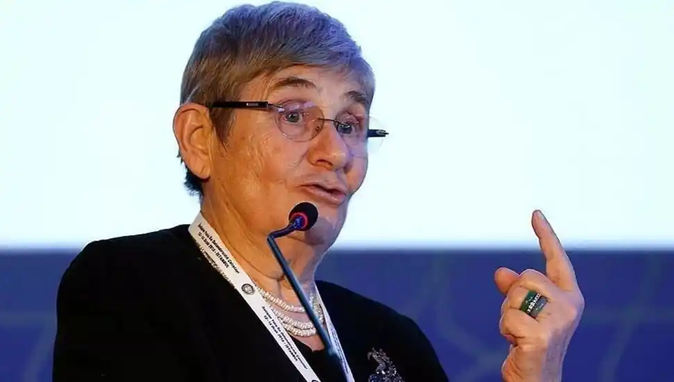 Image from Osmanlı Tıbbı: Prof. Dr. Canan Karatay; Kanser genetik değil Metabolik bir hastalıkt...