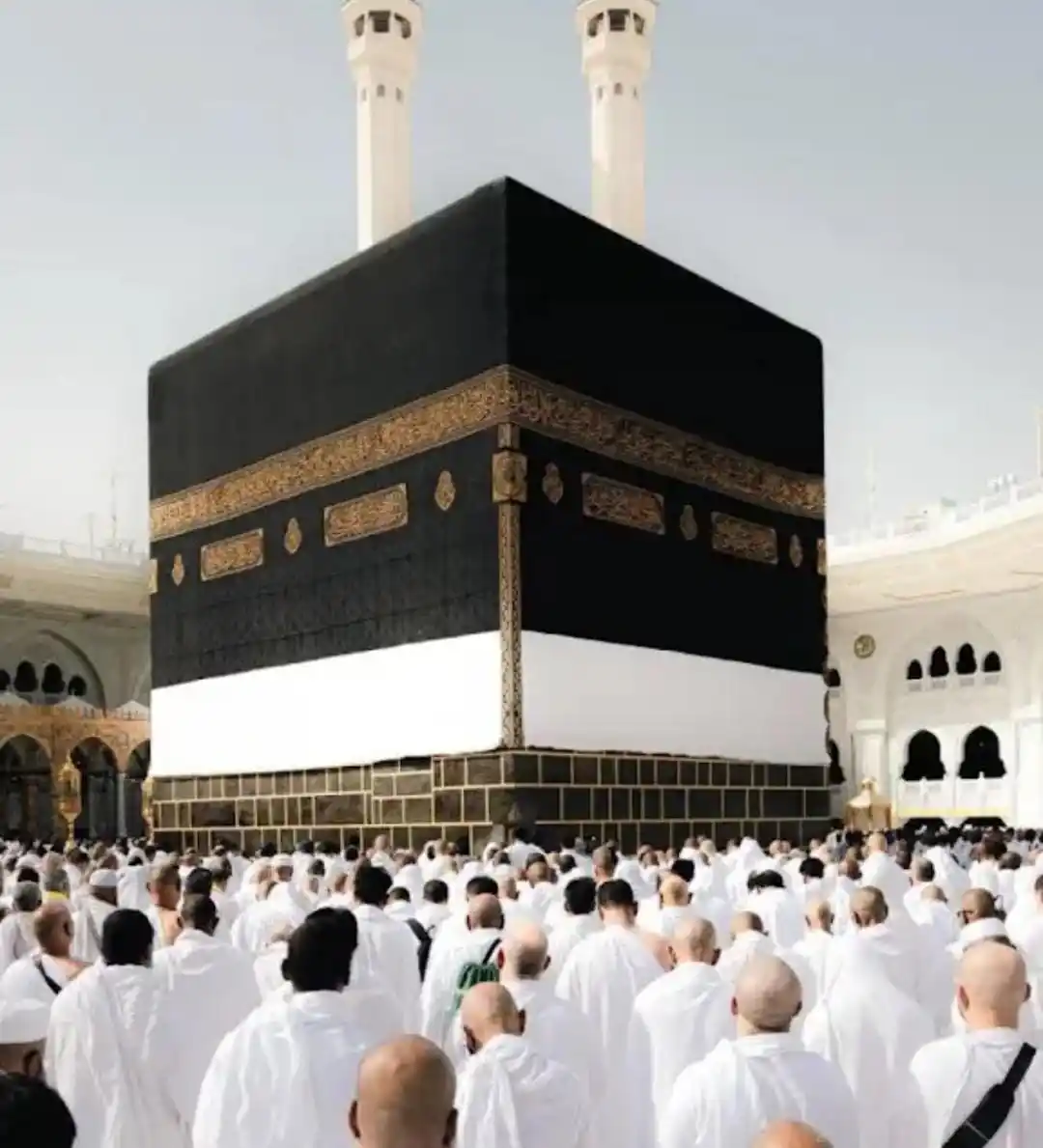 Image from 📚 (الثمر) Urdu Islamic Stories / Status / Urdu Poetry / TV News / Love Shayri / Funny / Naat /Jokes: سرْ بي إلى مكّةَ الغرّاءَ يا ولَهي، فإنّ قلبي لبيتِ اللّٰـــــه توَّاق...