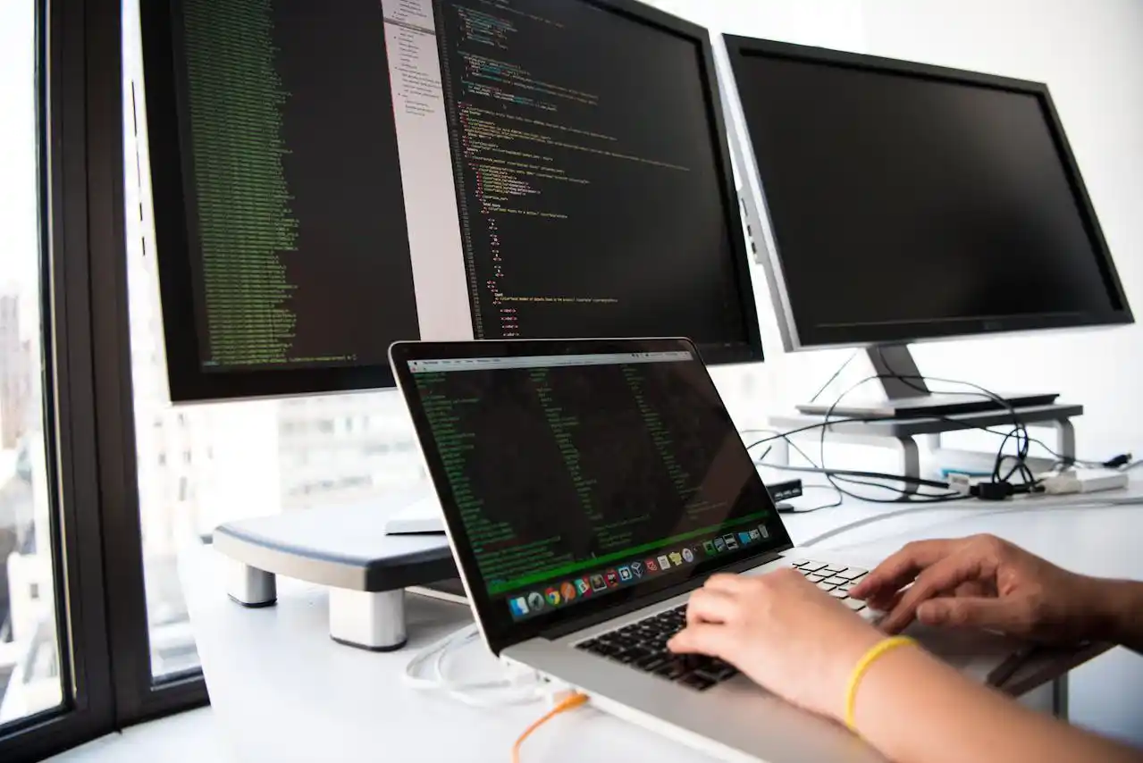 Image from US STAFFING (Top 500 Daily USA Jobs, Hotlist & Vendorlists): https://usstaffinginc.org/job/nr-consulting-reston-va-3-days-hybrid-14...