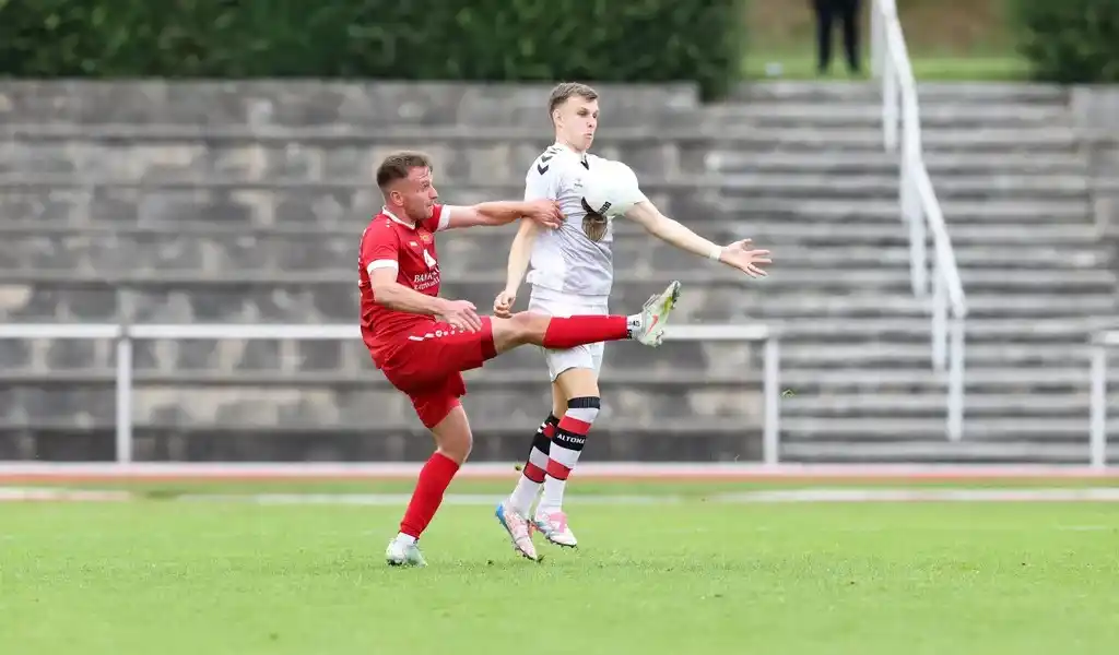 Image from MOPO – Hamburger Morgenpost: Moin aus der MOPO-Redaktion! ⚽ Es ist ein kleines Fußballwunder: Nachd...