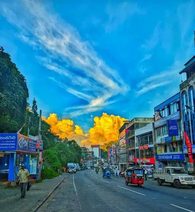 Image from 𝗦ea and 𝗦ky 𝗧ravel |♡ 🇱🇰: Tdy at 6.00 pm in Bandarawela..😫🧡...