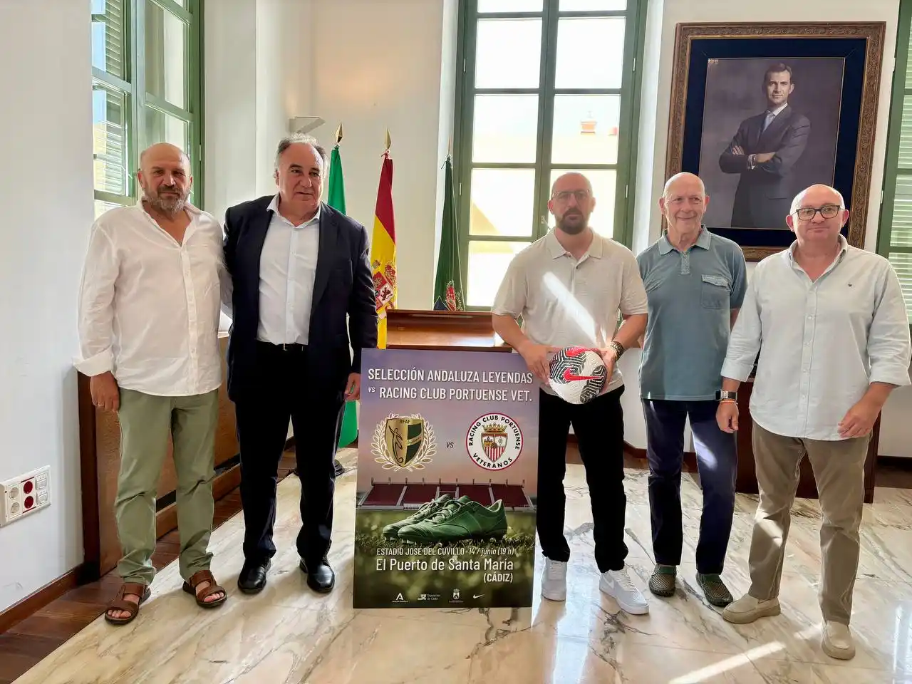 Image from Ayuntamiento de El Puerto de Santa María: ⚽ *El Puerto acoge el 'Partido de Leyendas' entre la Selección Andaluz...