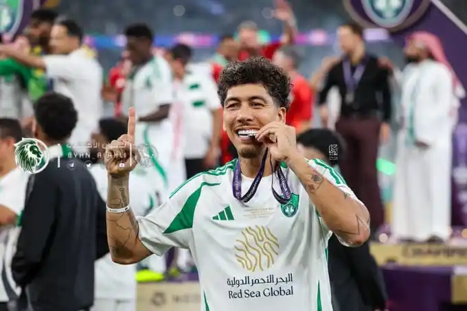 Image from بيان الأهلي | BYAN_ALAHLI: *🚨🗞️ RTI Esporte 🇧🇷 |* • *فلامينغو البرازيلي يرغب بضم روبيرتو فير...