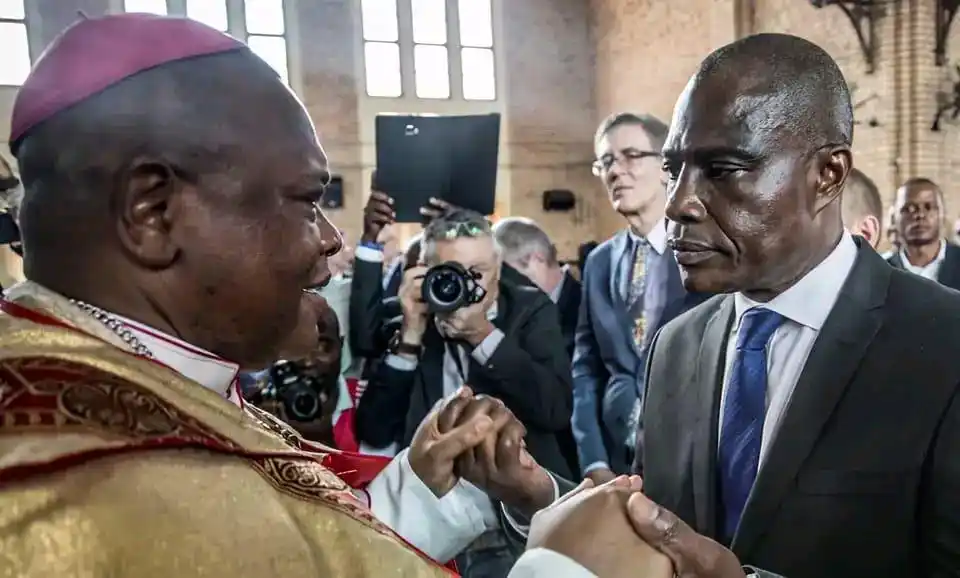 Image from 𝑼𝑯𝑼𝑹𝑼 𝑪𝒉𝒂𝒏𝒏𝒆𝒍: *🔵Martin Fayulu prend ses distances avec les évêques et rejette leur ...