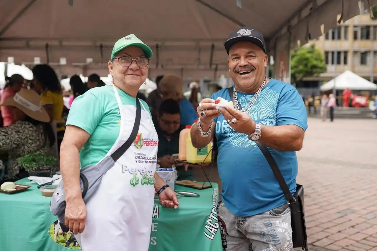 Image from Alcaldía de Pereira : PEREIRA DE COSECHA REGRESÓ AL CORAZÓN DE LA CIUDAD 👩🌾🍋Más de 50 p...