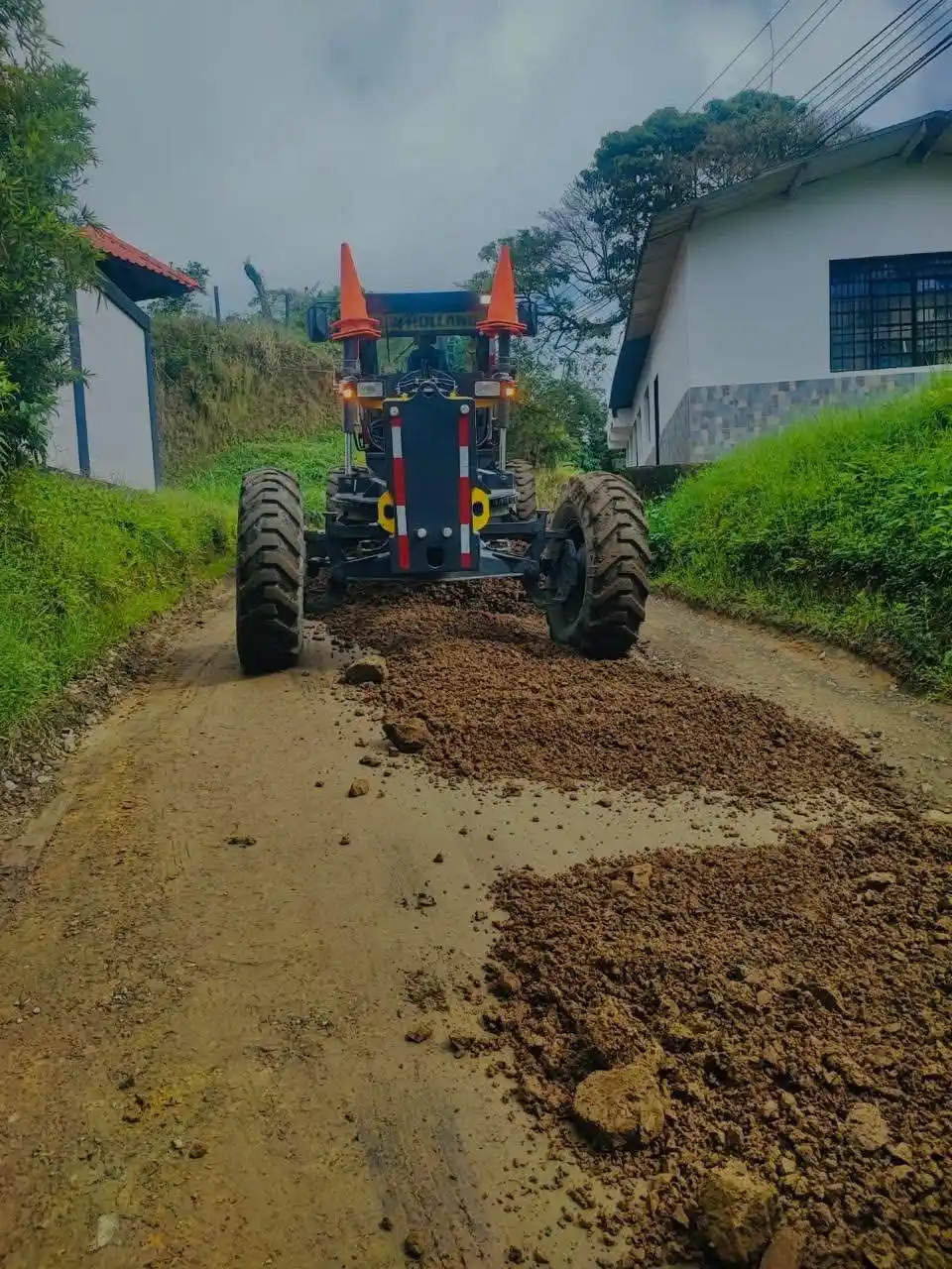 Image from Alcaldía de Pereira : UN NUEVO COMIENZO EN LA VÍA A CANCELES  📍En el sector de Canceles, el...