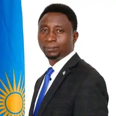 Image from Tedros Info: Perezida w’Ishyaka riharanira Demokarasi no kurengera ibidukikije mu R...