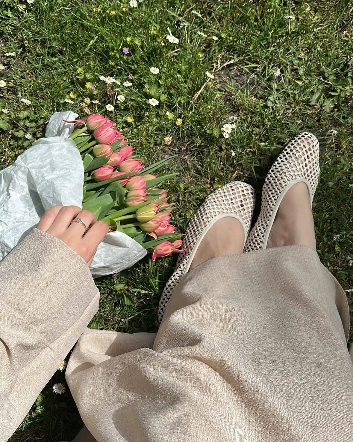 رمزيات بنات🌼صور ستوريات حالات اغاني اشعار حزينه تحشيش غزل حب ادعيه post