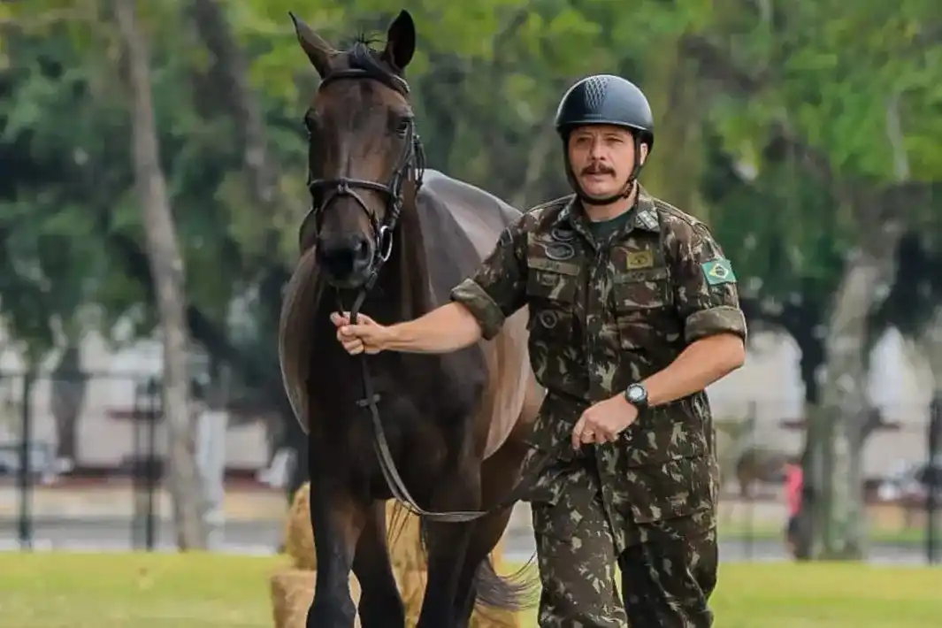 Image from Exército Brasileiro: 🔰 *<a class="text-blue-500 hover:underline cursor-pointer" href="/has...