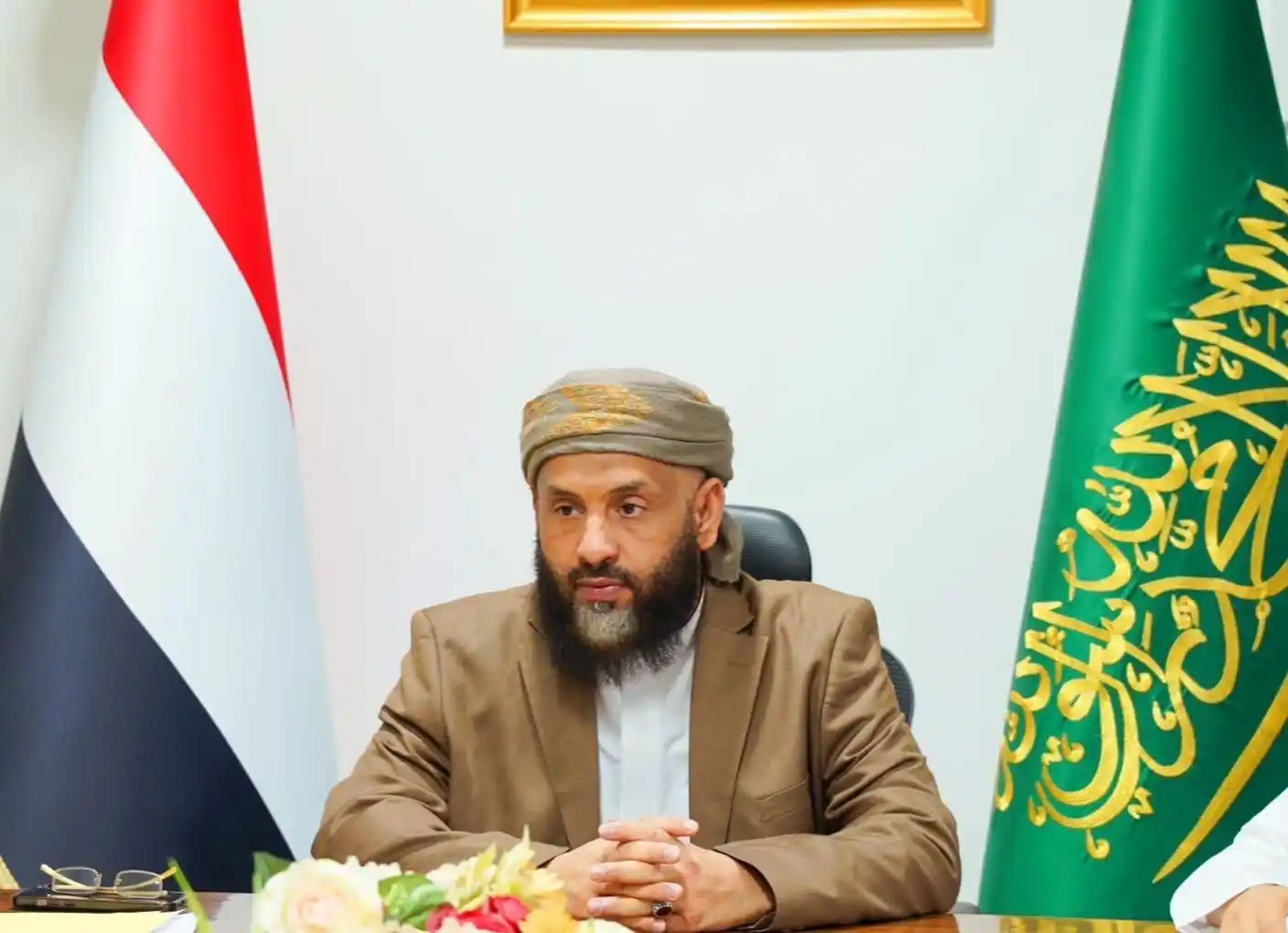 Image from وزارة الأوقاف والإرشاد اليمنية: نجح الحج ولله الحمد.. نجح ولا يحتاج النهار إلى دليل. تصعيد إلى منىٰ ...