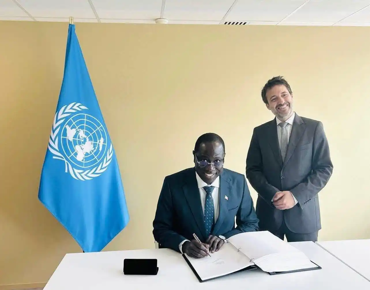 Image from PASTEF-Les Patriotes -/2050 🇸🇳: 📌NOTRE PAYS SIGNE LE TRAITÉ BBNJ En marge de la Conférence des Natio...