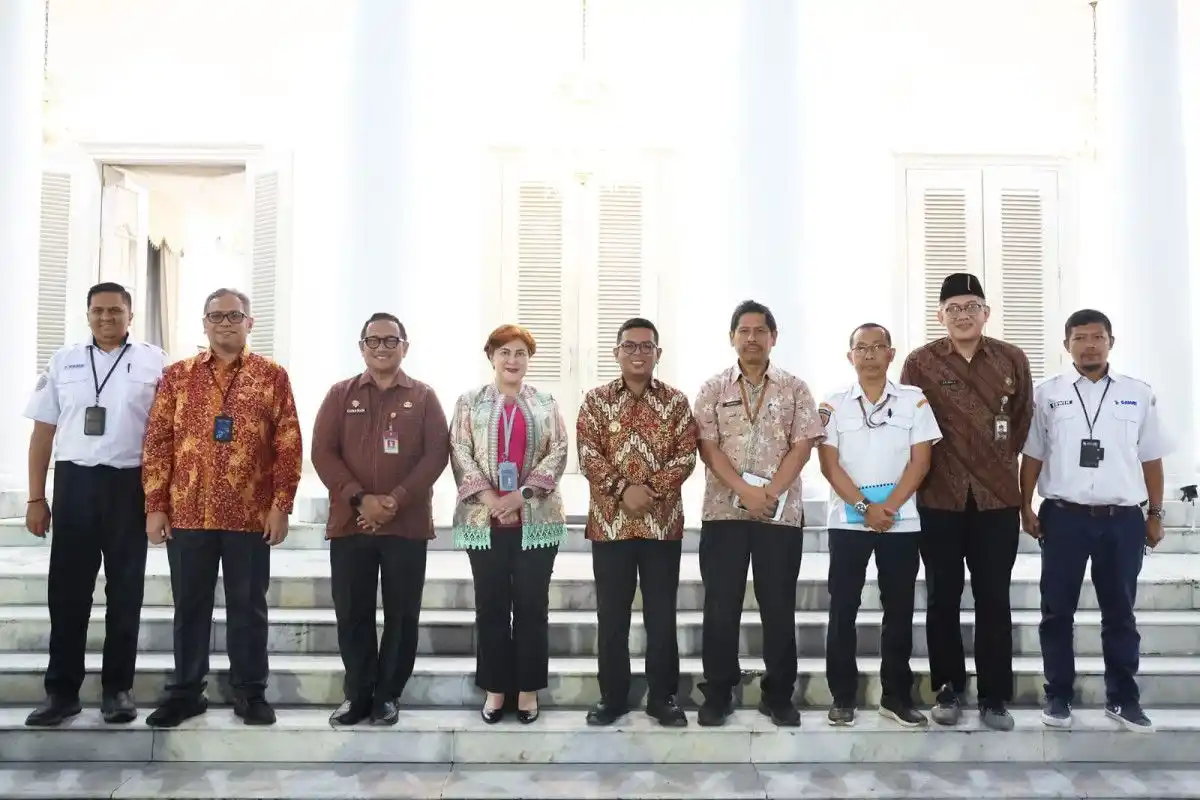 Pemerintah Provinsi Banten post