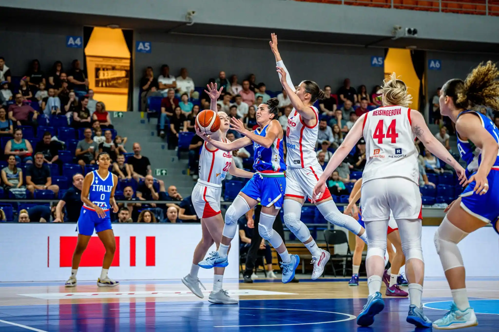 Image from Federbasket: Road to Women’s Eurobasket: Brno, Cechia-Italia 48-74 (Cubaj 13). Doma...