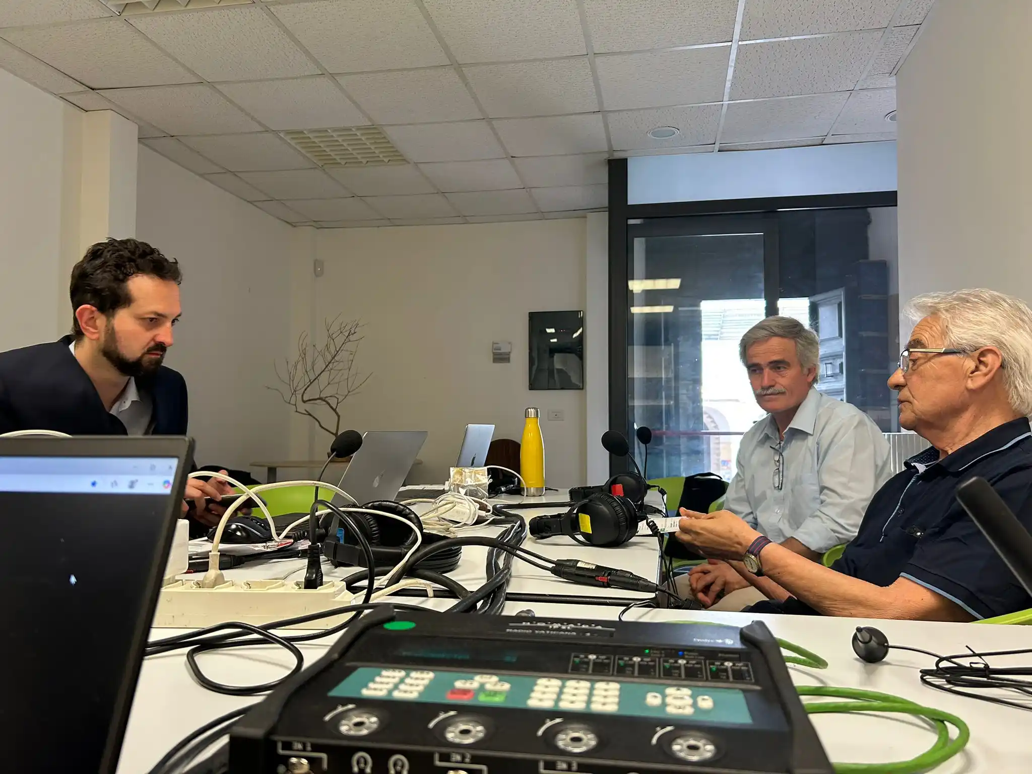 Image from Radio Vaticana IT: Torniamo in diretta da Fermo per parlare di Capodarco e delle opere mi...