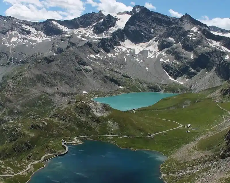 Image from QUOTIDIANO CANAVESE NOTIZIE: CERESOLE REALE - Salire al Nivolet pagando un ticket: la sperimentazio...