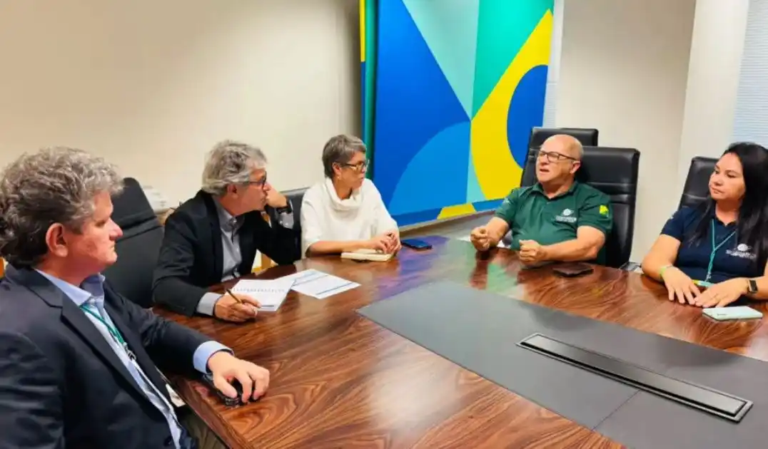 Image from ac24horas.com: *Dirigentes de cooperativas visitam Jorge Viana e discutem fortalecime...