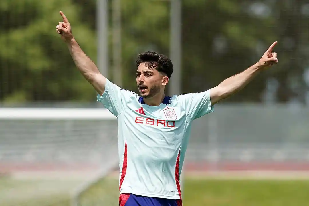 Image from Real Valladolid : 🇪🇸 Raúl Moro, en la lista definitiva de la Sub 21 para el Europeo. ...