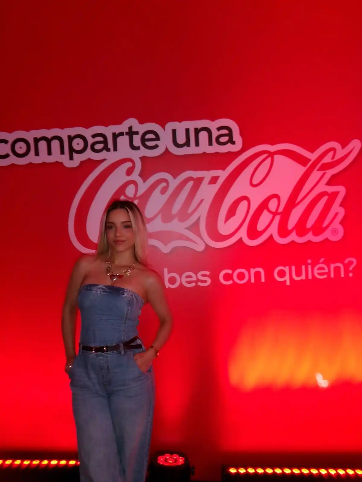 Image from IsaRockets: Me invitaron a un evento de Cocacola 🤭 como INFLUENCEEERR JAJAJAJA es...