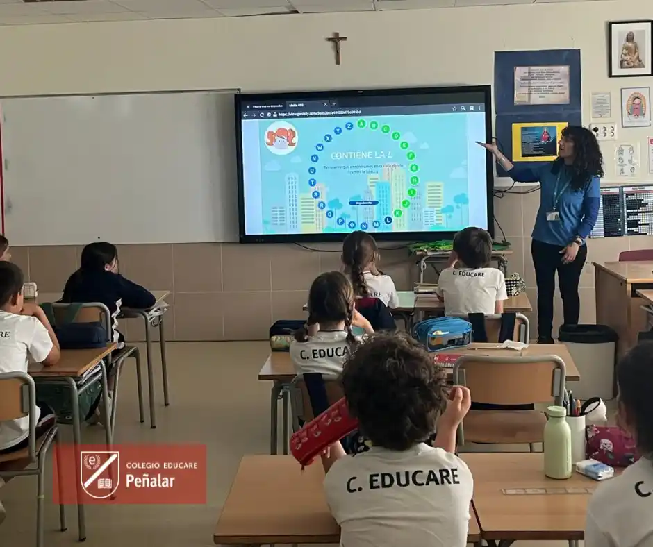Image from Colegio EDUCARE Peñalar: ¡Esta semana nuestros estudiantes se convirtieron en científicos por u...