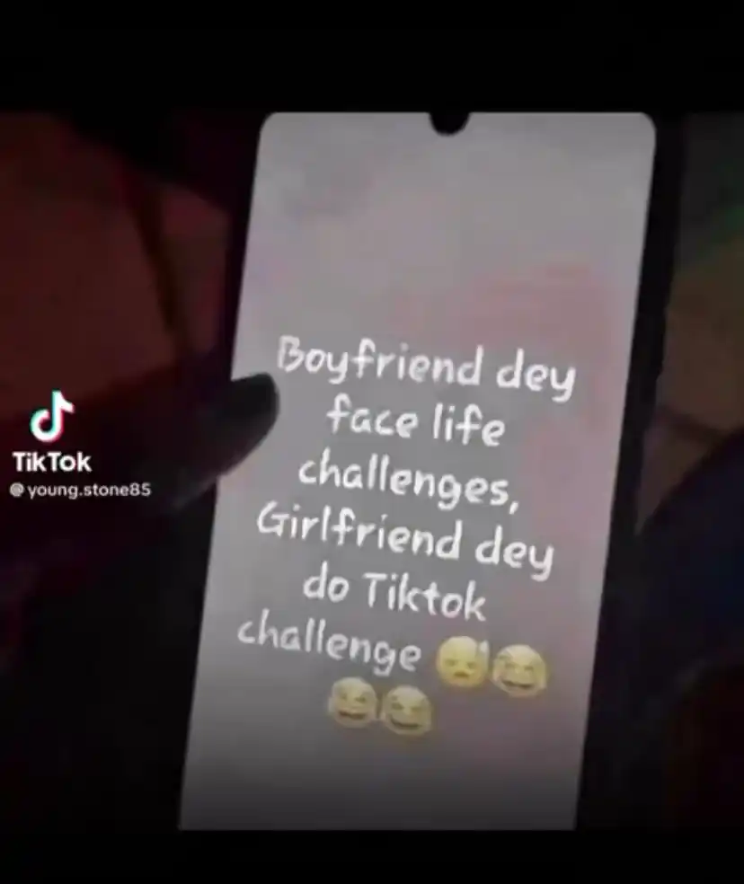 Memes hub™️💔🤣 post