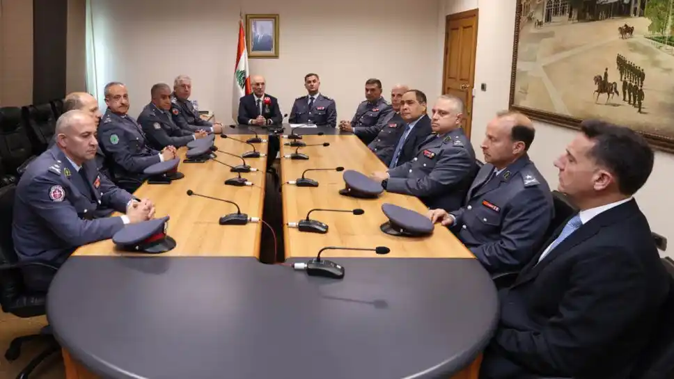 Image from AkhbarSmB Official: الحجار زار المديرية العامة لقوى الأمن الدّاخلي زارَ وزير الداخلية وال...