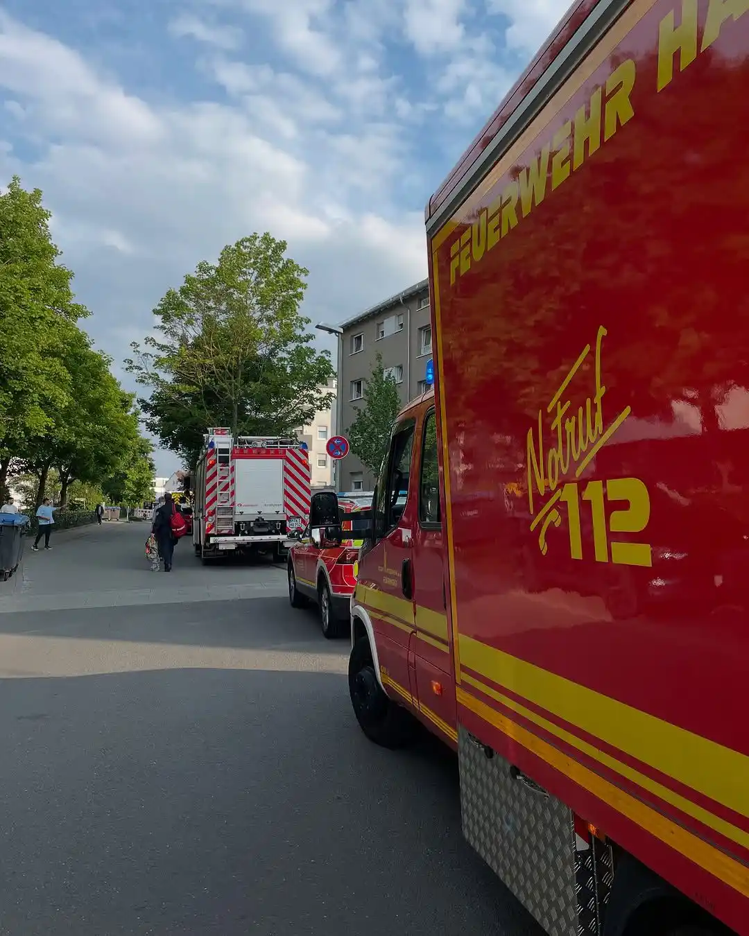 Image from Feuerwehren der Stadt Hattersheim am Main: Die Höhenrettungsgruppe des Main-Taunus-Kreises wurde am Montagabend u...