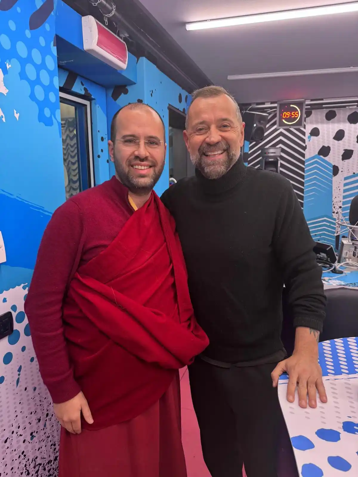 Image from NgalSo Italiano : Questa mattina alle 9:00 su Radiodeejay *Lama Michel Rinpoche sarà os...