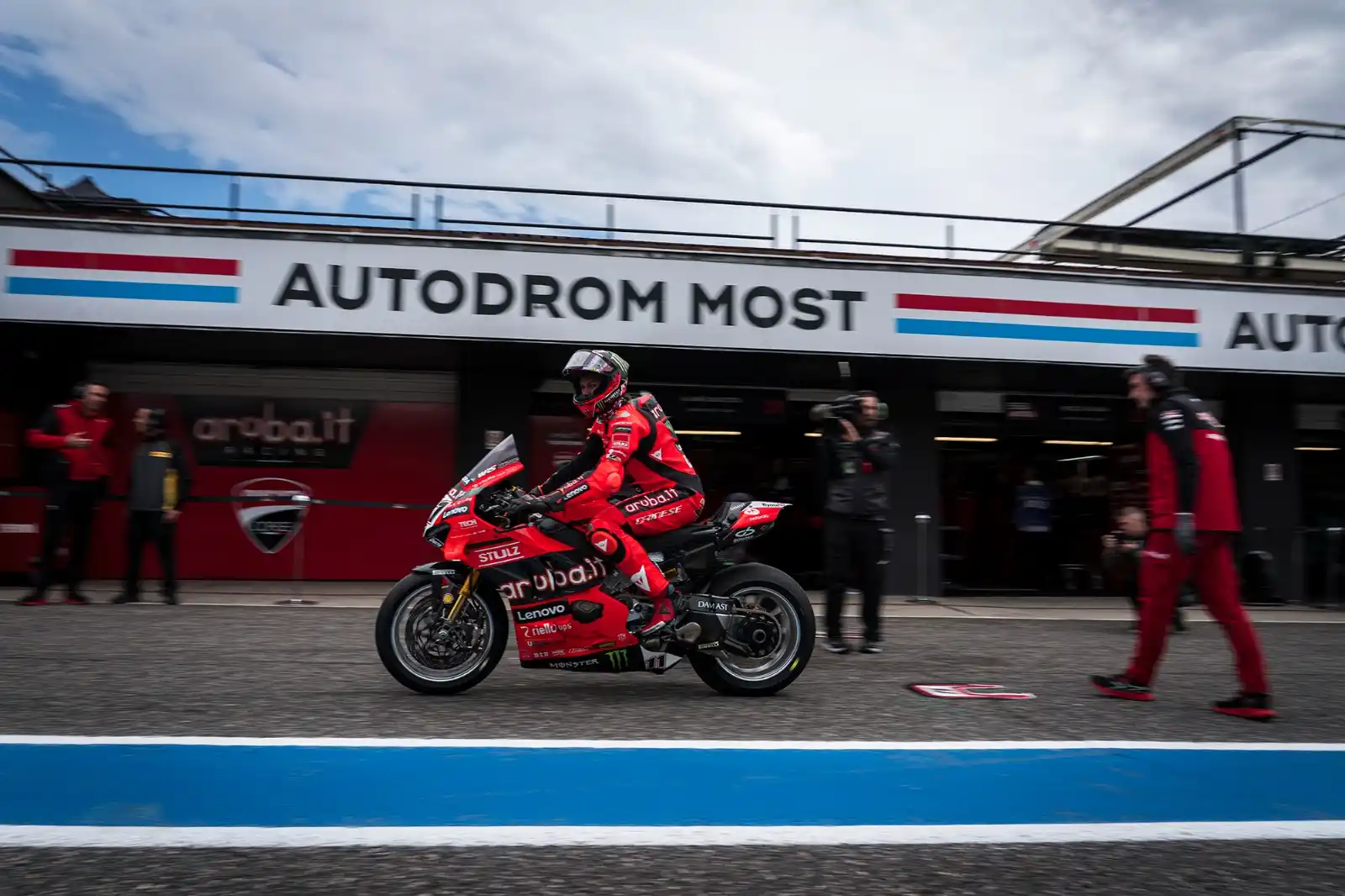 Image from Aruba.it Racing Ducati: <a class="text-blue-500 hover:underline cursor-pointer" href="/hashtag...