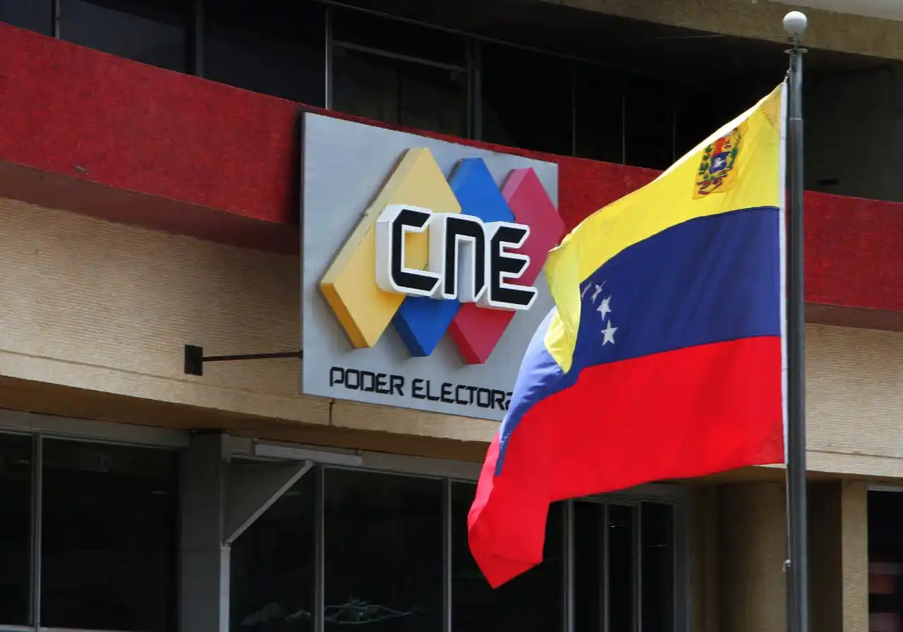 Image from Partido El Cambio: <a class="text-blue-500 hover:underline cursor-pointer" href="/hashtag...