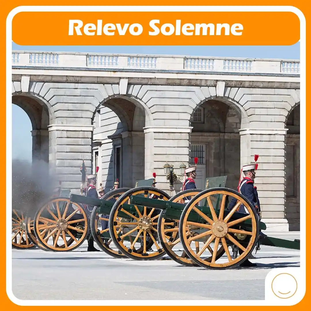Image from Planes Madrid Happy People: Mañana hay Relevo Solemne de la Guardia Real. ¡No te lo pierdas! https...