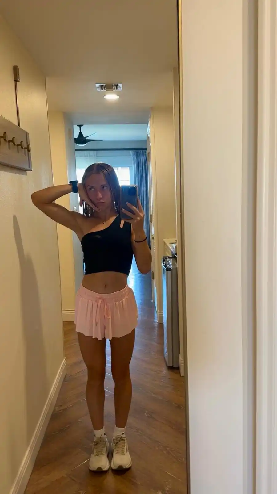 chat with me :) post