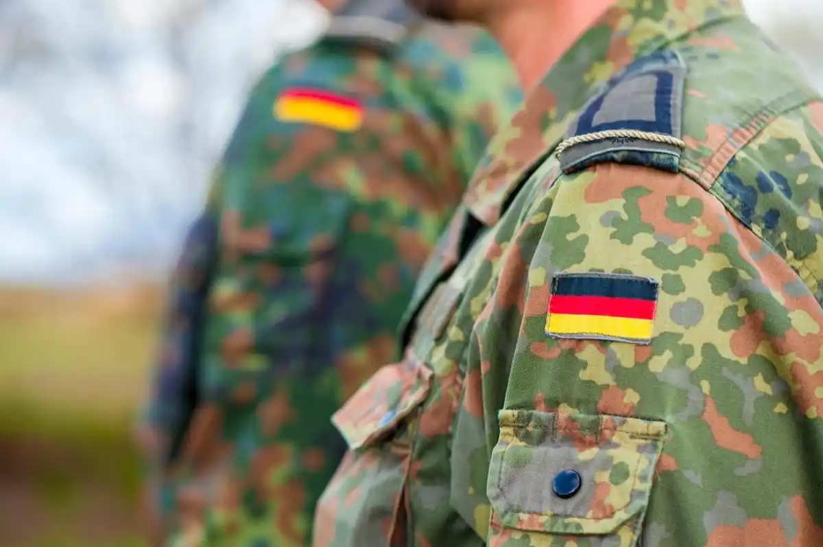 Image from Xəbər Oxu: 🇩🇪🇷🇺“Almaniya Silahlı Qüvvələri (Bundesver) Rusiya ilə münaqişəyə ...