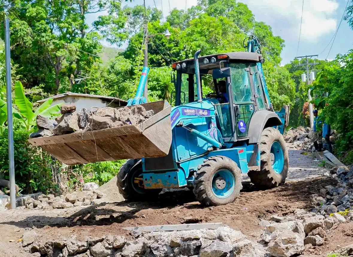 Image from Santa Ana: Equipos de Red Vial continúan con la construcción del puente en la com...