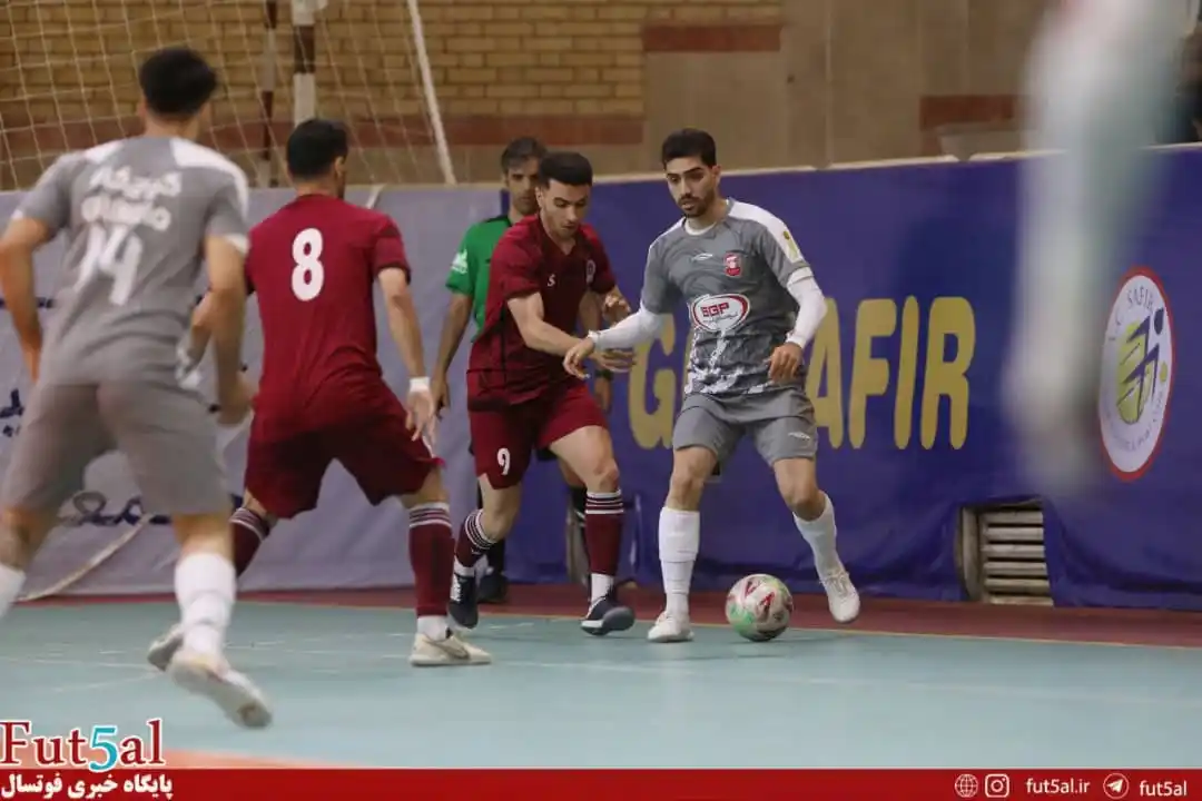 Image from Fut5al.ir: روز دوم جام سفیر/ تقابل سفیر گفتمان با شهرداری ساوه/ ال کلاسیکو دسر پی...