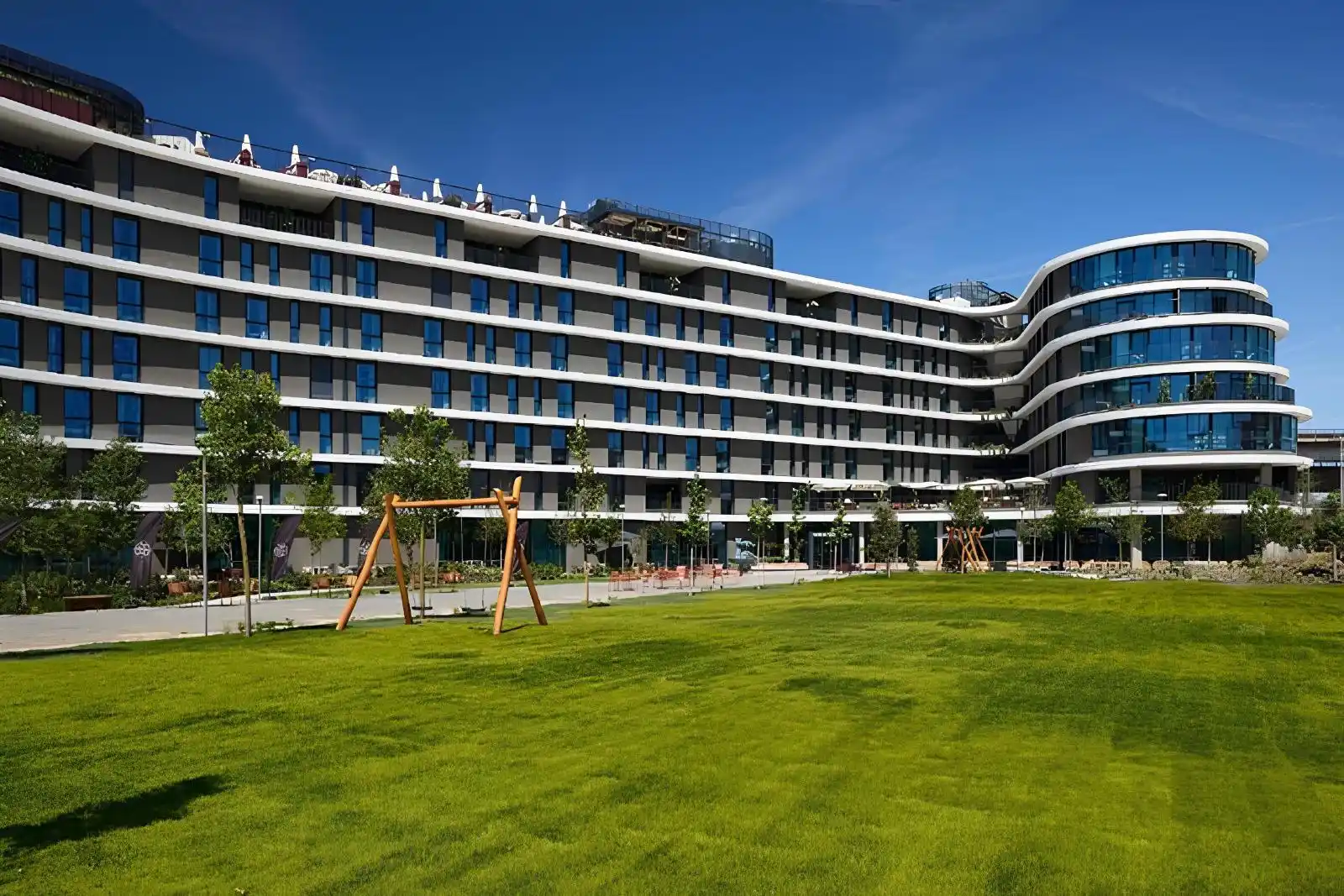 Image from thebrief: A Roma nasce il nuovo campus di *The Social Hub* a *San Lorenzo*: *24m...