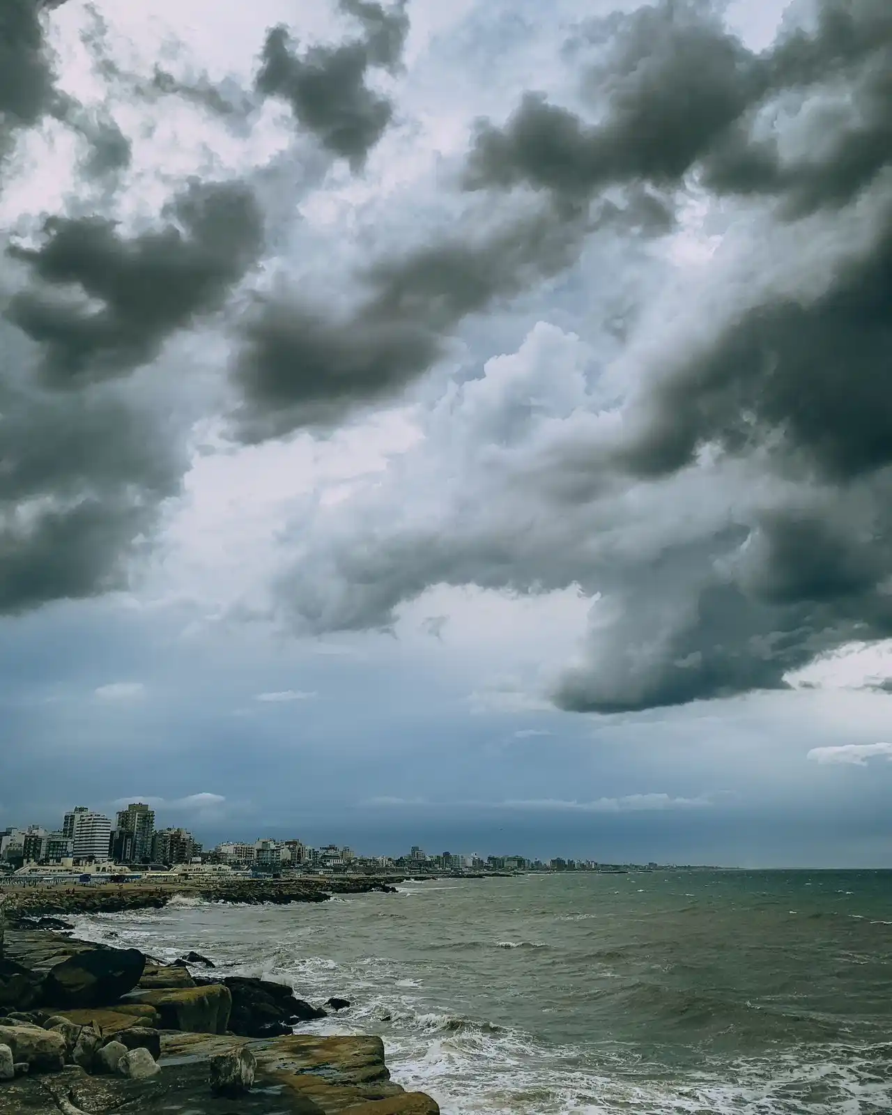 Image from Muni Mar del Plata: ⛈️ <a class="text-blue-500 hover:underline cursor-pointer" href="/hash...