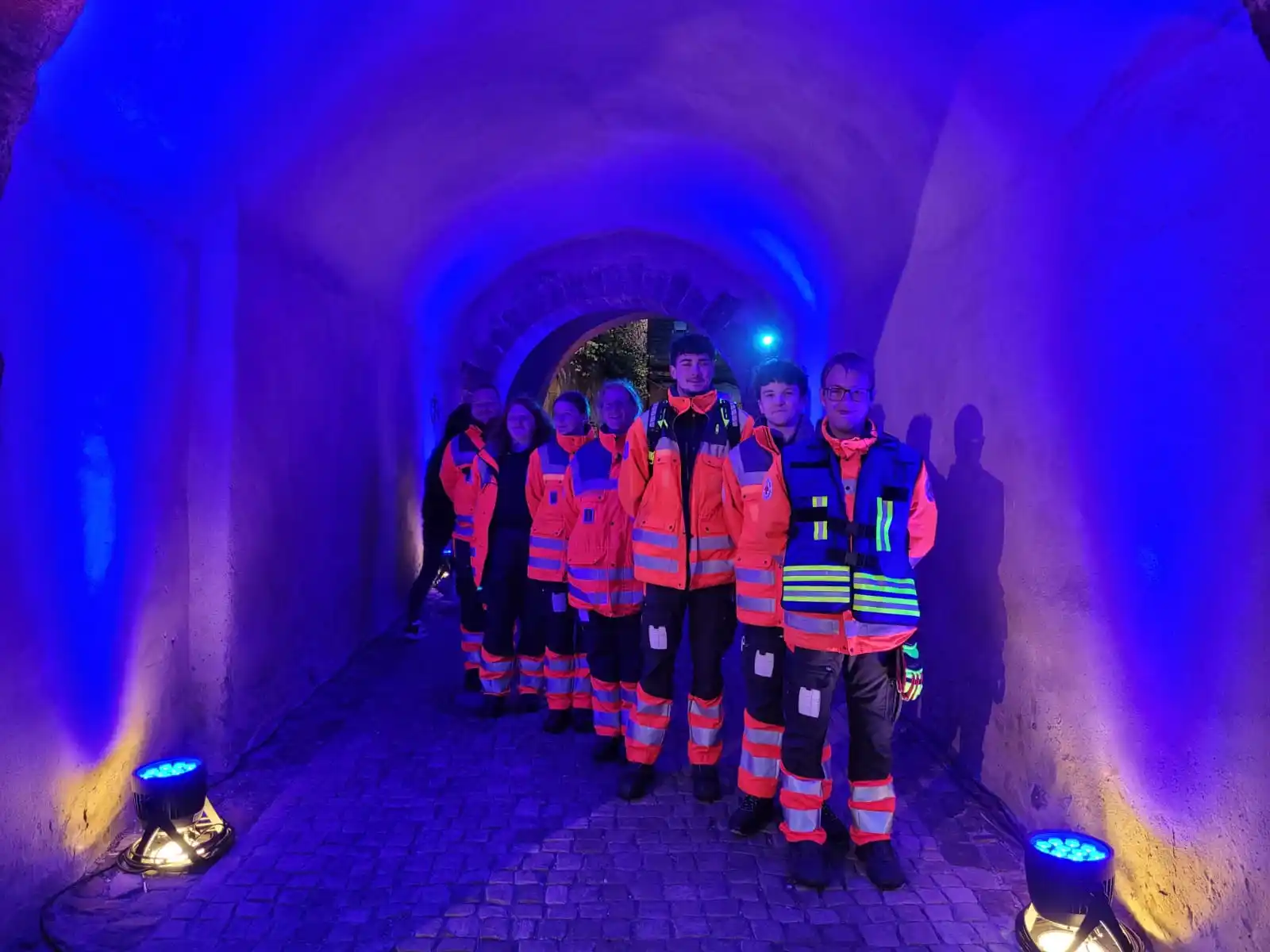 Image from DRK EXTERTAL Official: Heute befindet sich das DRK Extertal auf Burgbeben. Wir hoffen auf ein...