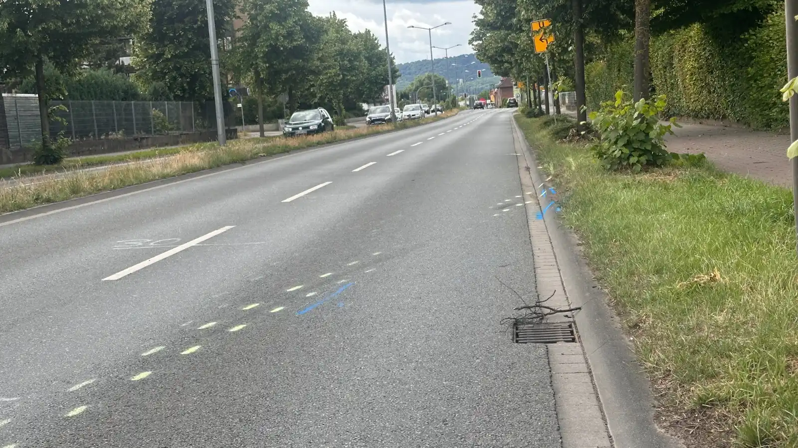 Image from NW Bielefeld: ➡️ *Bielefelderin nach Unfall in Minden in Lebensgefahr:* Motorradfahr...