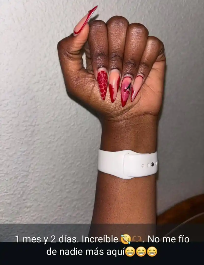 Pretty Nails... post