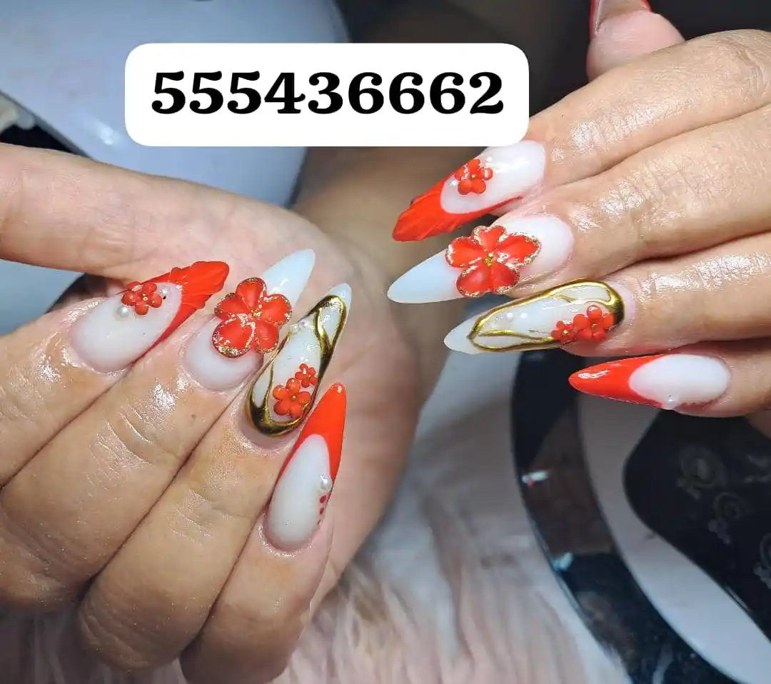 Pretty Nails... post