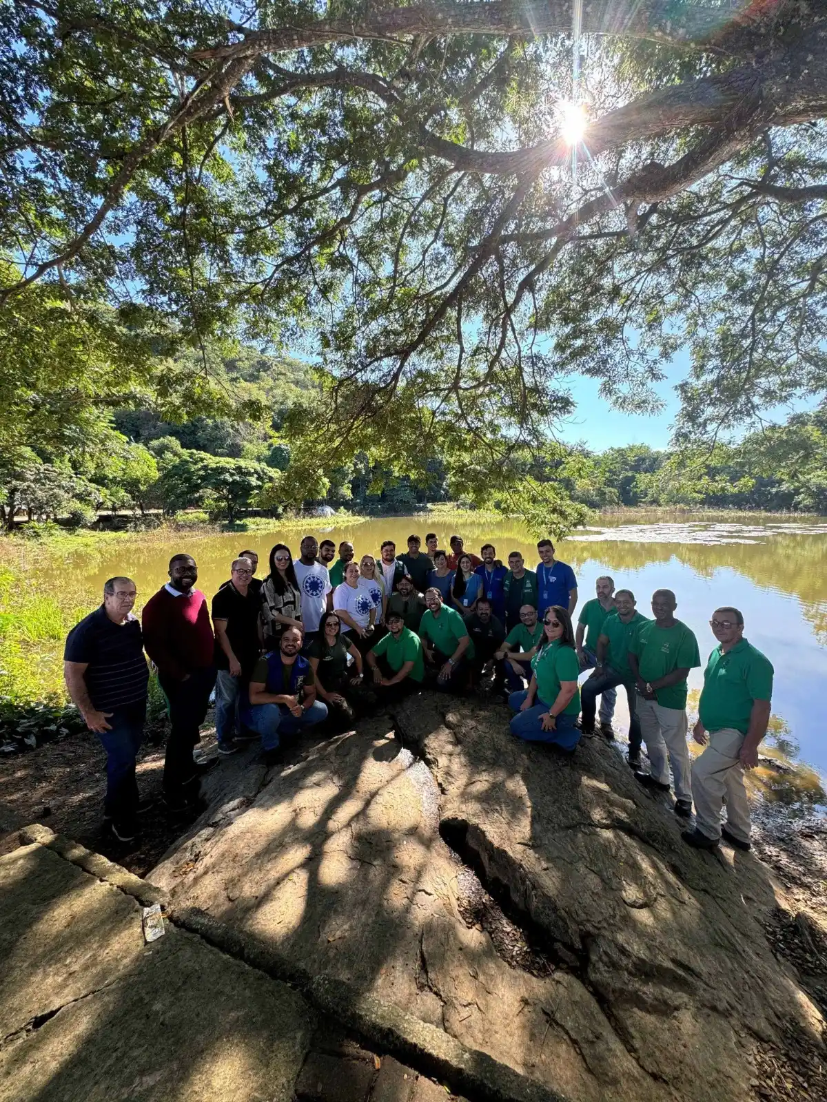 Image from Asbraer Notícias: 🌱 *FIPERJ participa de ação em comemoração ao Dia do Meio Ambiente co...