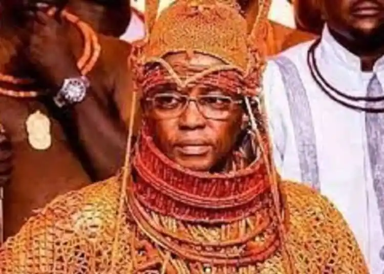 Image from GidEx TV 🌍📺channel🎥📢: *🚨Update : Oba Of Benin Resolves 7-yr-old Communal Crisis* The Oba o...