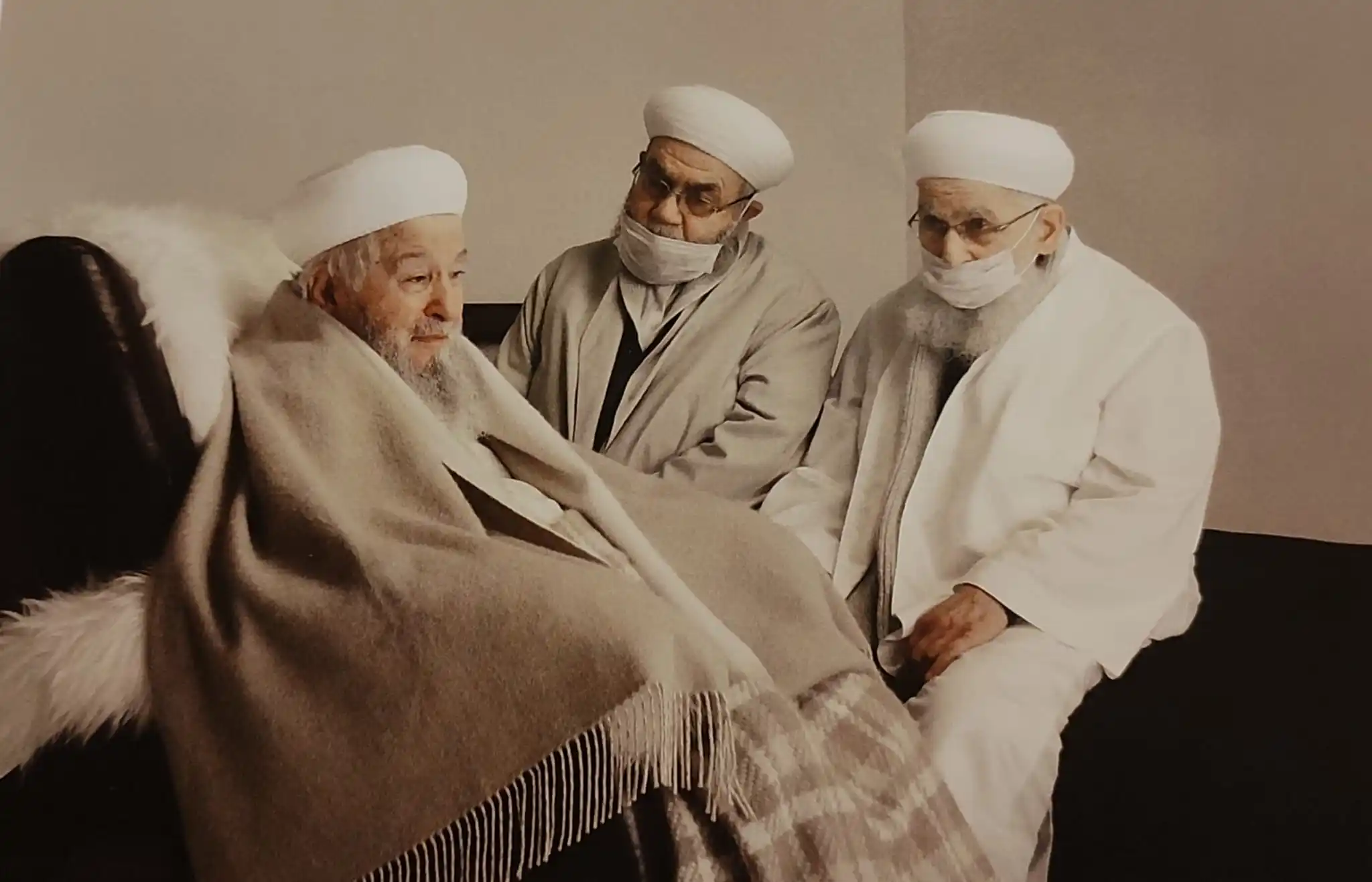 Image from Mahmud Efendi Hazretleri Kuddise Sirruhû: Ya Erhame'r Rahimin! Ya Erhame'r Rahimin! Ya Erhame'r Rahimin! Makbul...