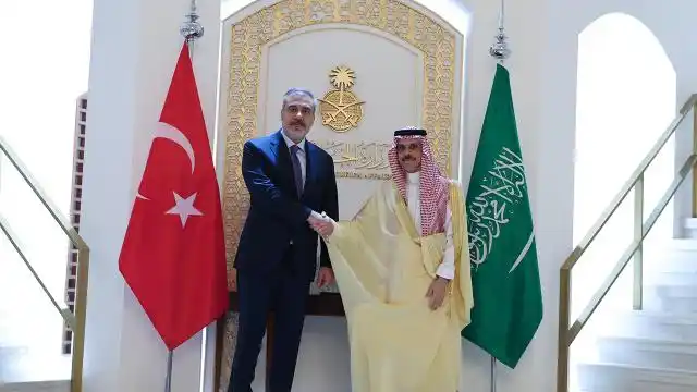 Image from نيو ترك بوست: عاجل:هاكان فيدان يبحث مع وزير الخارجية السعودي تطورات غزة وجهود وقف إط...