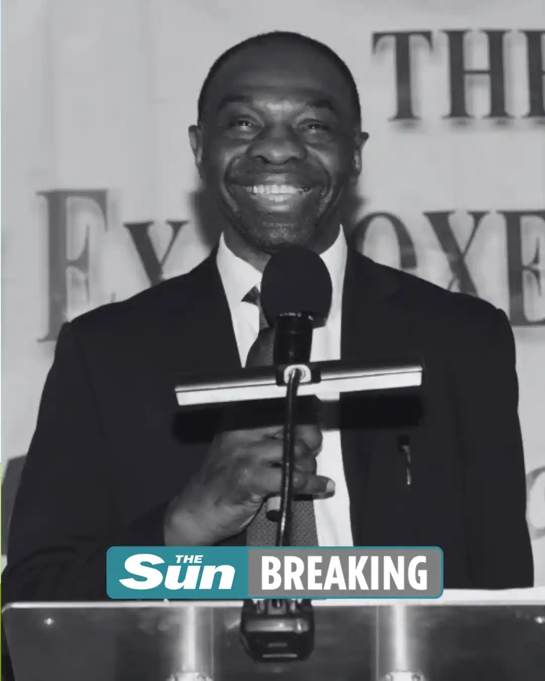 Image from The Sun - Boxing: BREAKING: Iconic boxing trainer James Cook MBE dead. FULL STORY: http...