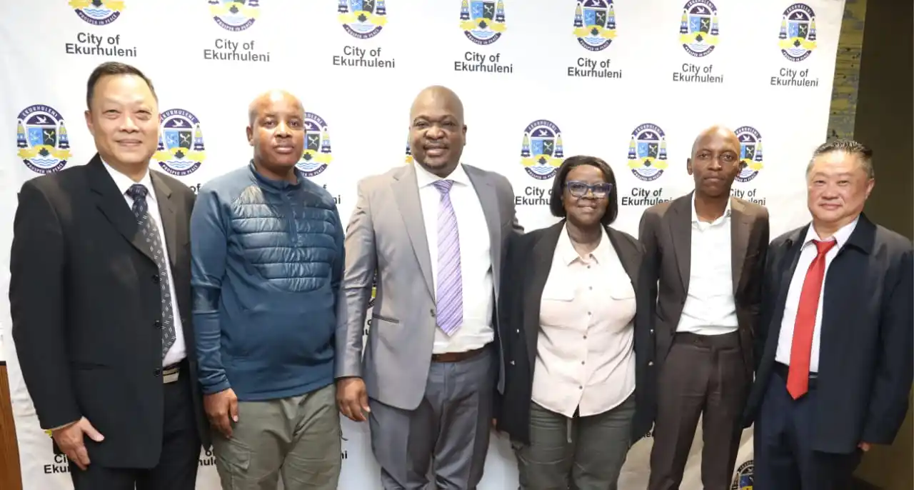 Image from City of Ekurhuleni: 🤝INVESTING IN EKURHULENI Earlier today, Executive Mayor Nkosindiphil...