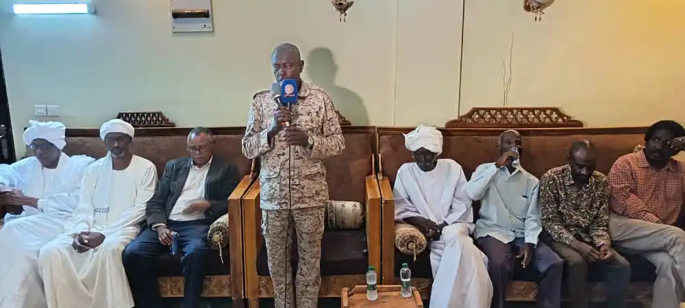 Image from اعلام حكومة ولاية الخرطوم Khartoum State Government Media: خلال لقاء تفاكري مع قادة الرأي والمبدعين *والي الخرطوم يستعرض التحديا...