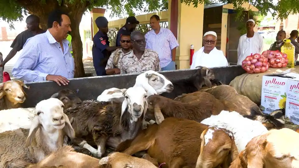 Image from اعلام حكومة ولاية الخرطوم Khartoum State Government Media: *والي الخرطوم يدشن مبادرة النمير لتوزيع الأضاحي للمستشفيات والشخصيات ا...